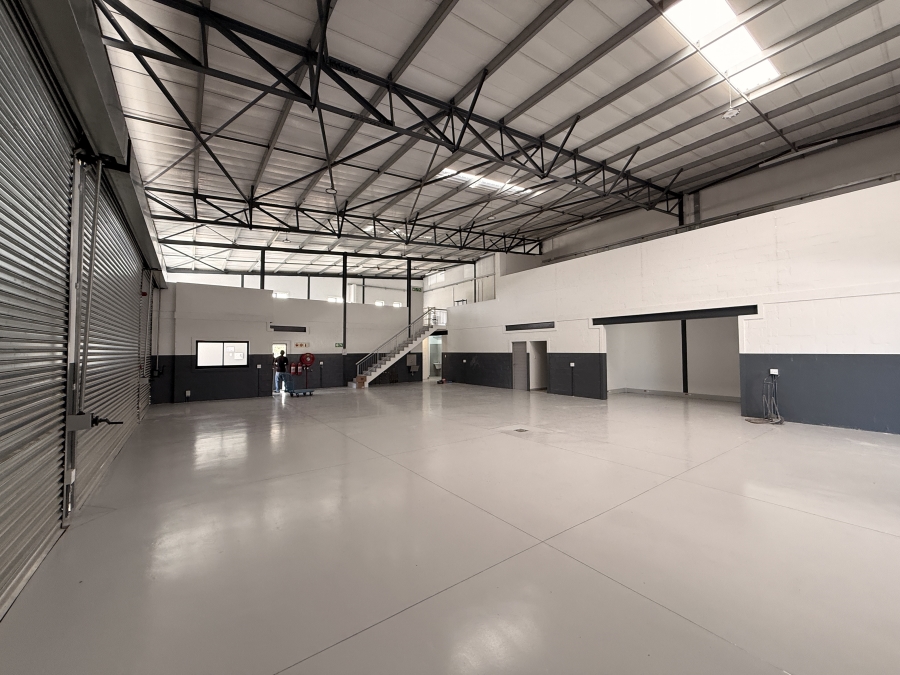 To Let Commercial Property for Rent in Rivergate Western Cape